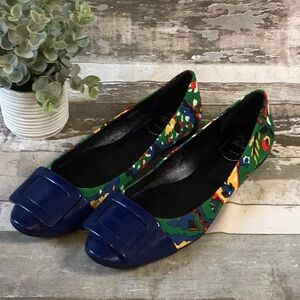 Roger Vivier Buckle Flats Sz 39.5